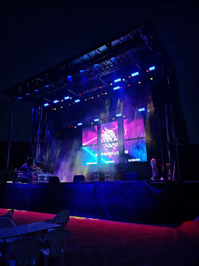 Camión Escenario DiscoGaser — foto 4