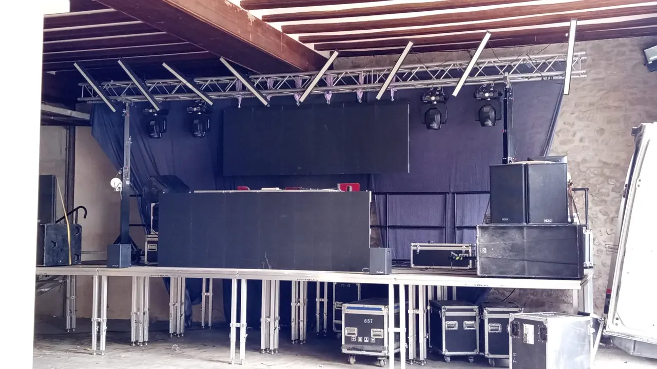 Discomóvil CON PANTALLA DiscoGaser